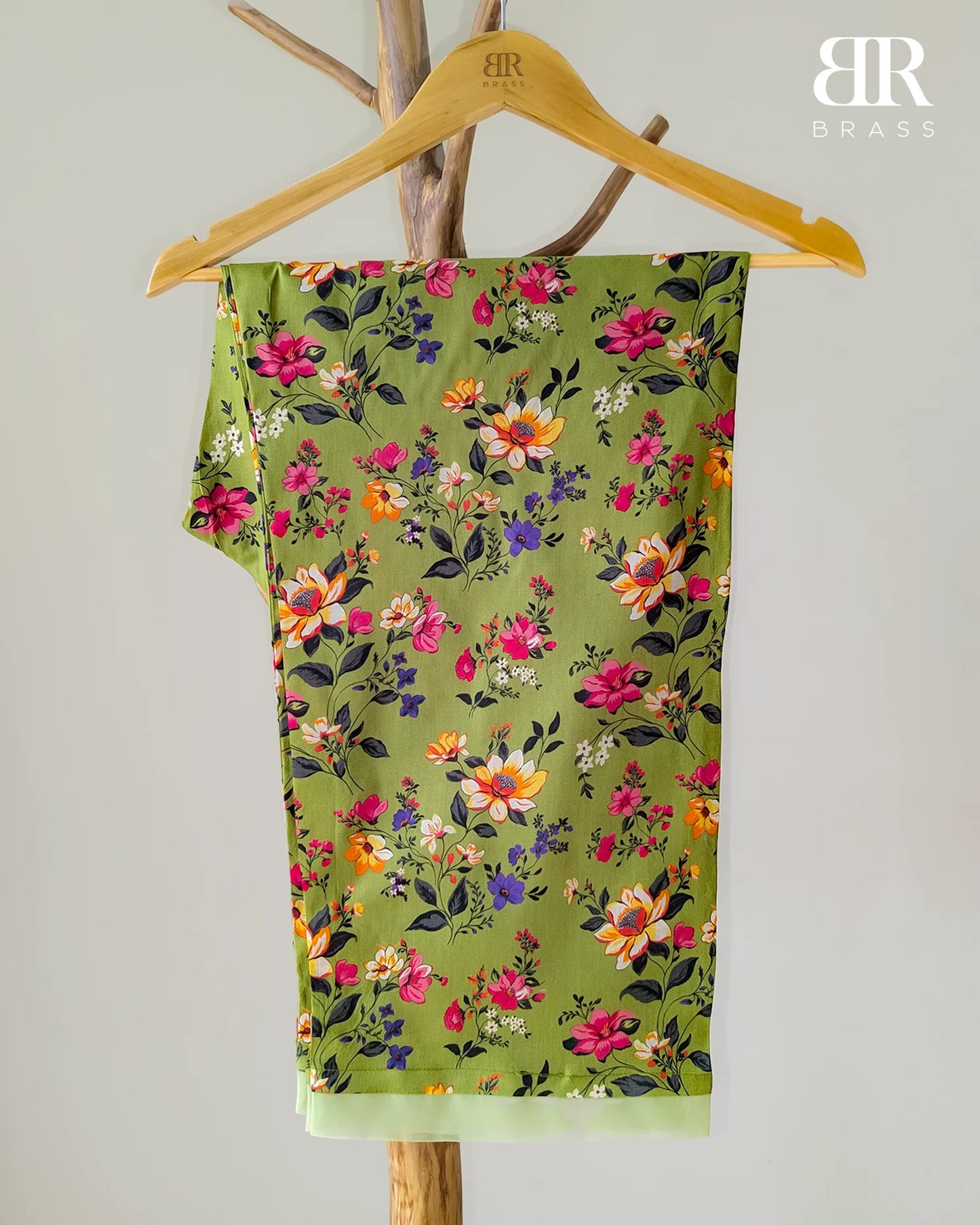 Verdant Bloom – 3 Piece Premium Lawn Suit