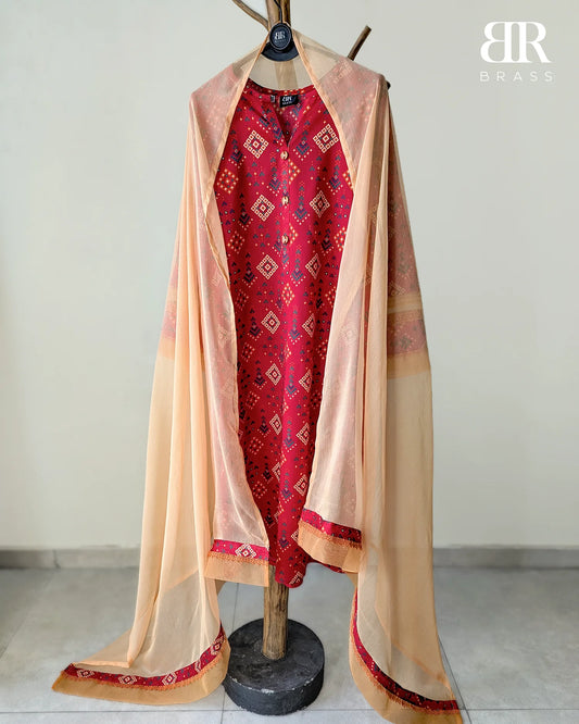 Maroon Chunri – 3 Piece Premium Lawn Suit