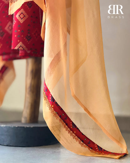 Maroon Chunri – 3 Piece Premium Lawn Suit
